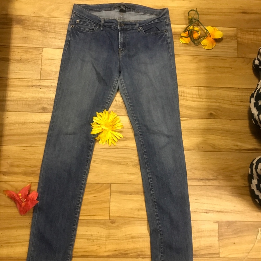 Refuge Jeans - Picture 3 of 7